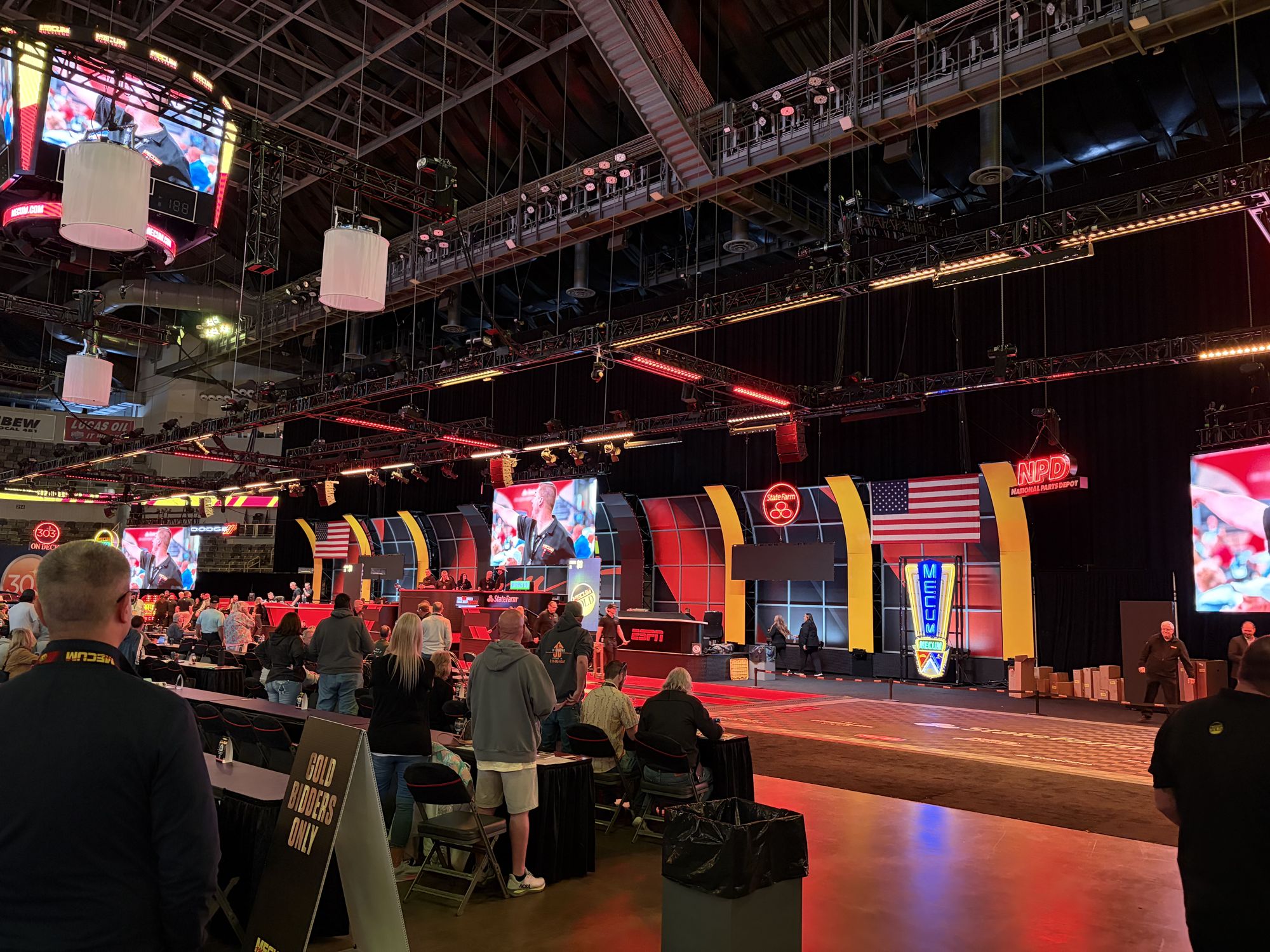 The auction floor at Mecum Indy